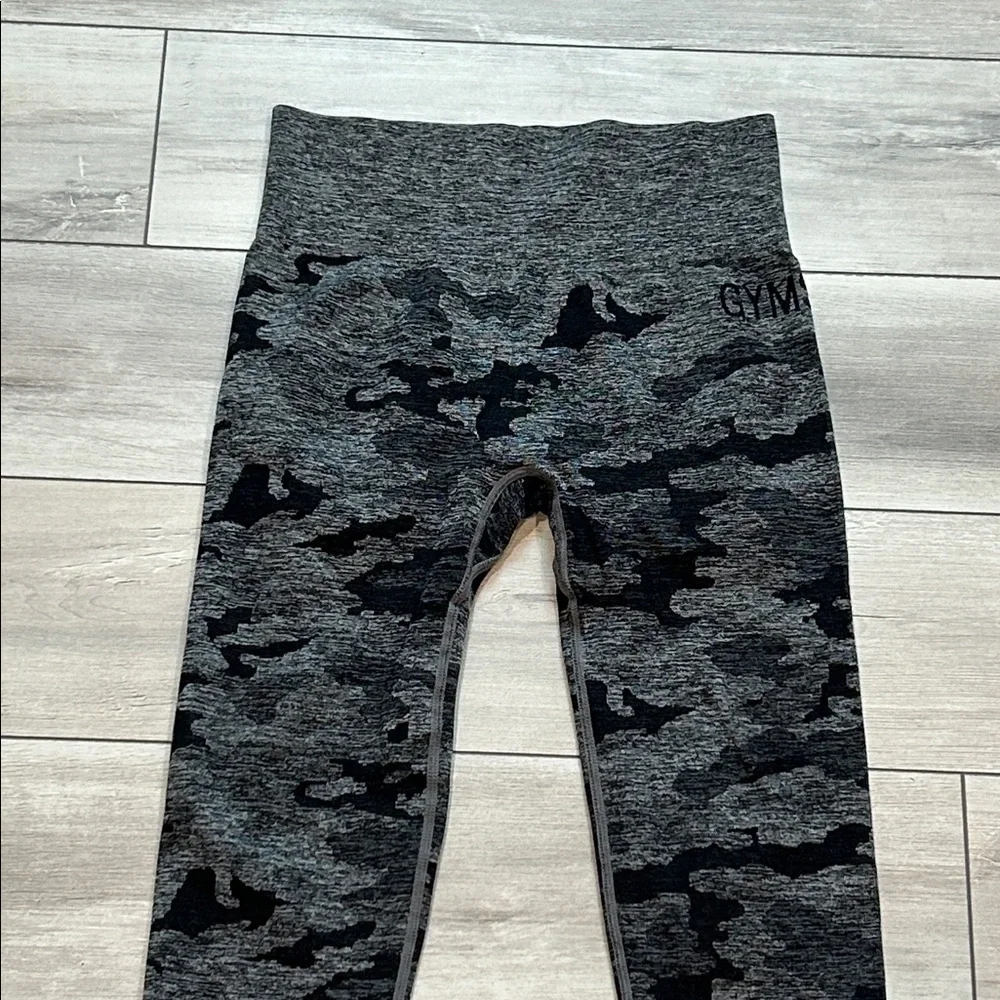 GymShark gray black camo seamless leggings size small